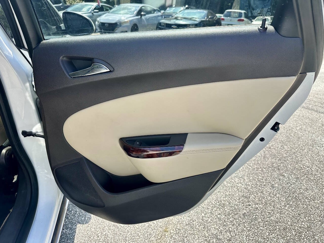Used 2016 Buick Verano FWD image 15