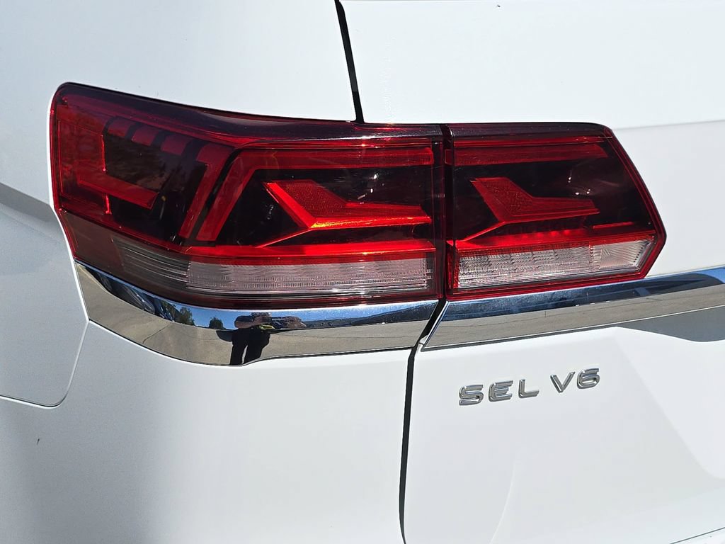 Used 2021 Volkswagen Atlas SEL FWD image 38