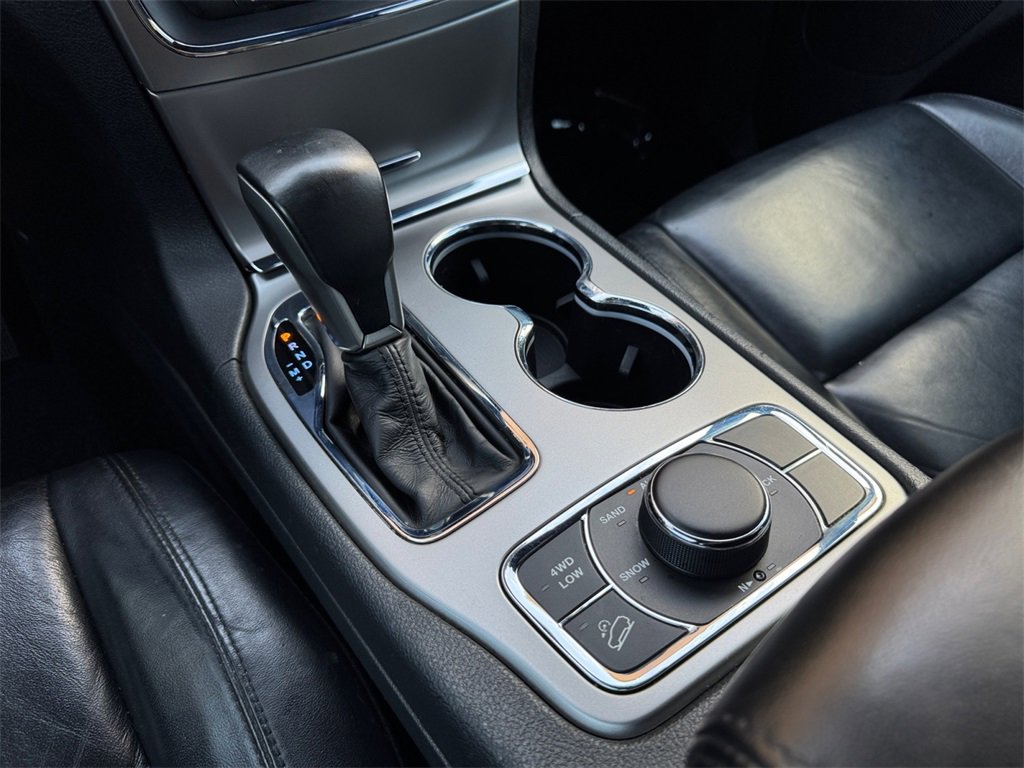 Used 2018 Jeep Grand Cherokee Limited image 30