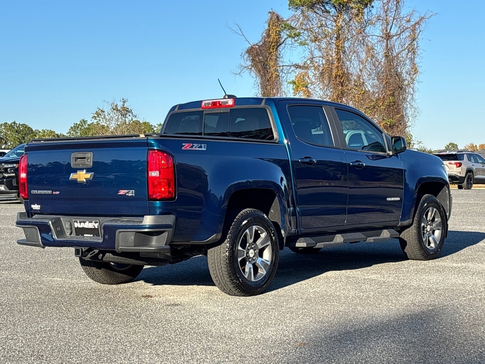 Used 2019 Chevrolet Colorado Z71 image 36
