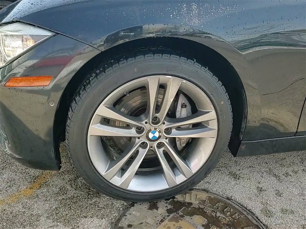 Used 2012 BMW 335i Sedan image 20