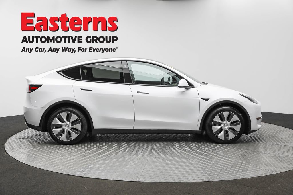 Used 2021 Tesla Model Y Long Range image 4