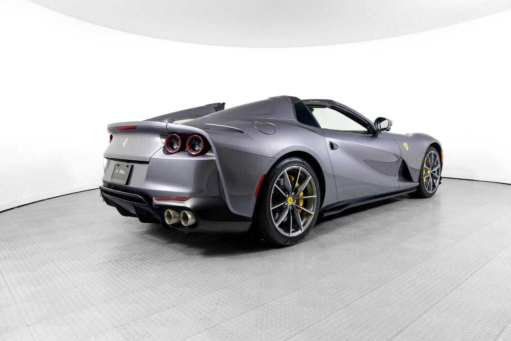 Certified 2021 Ferrari 812 GTS RWD image 17