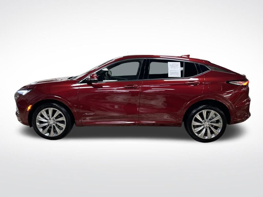 Certified 2024 Buick Envista Avenir image 2