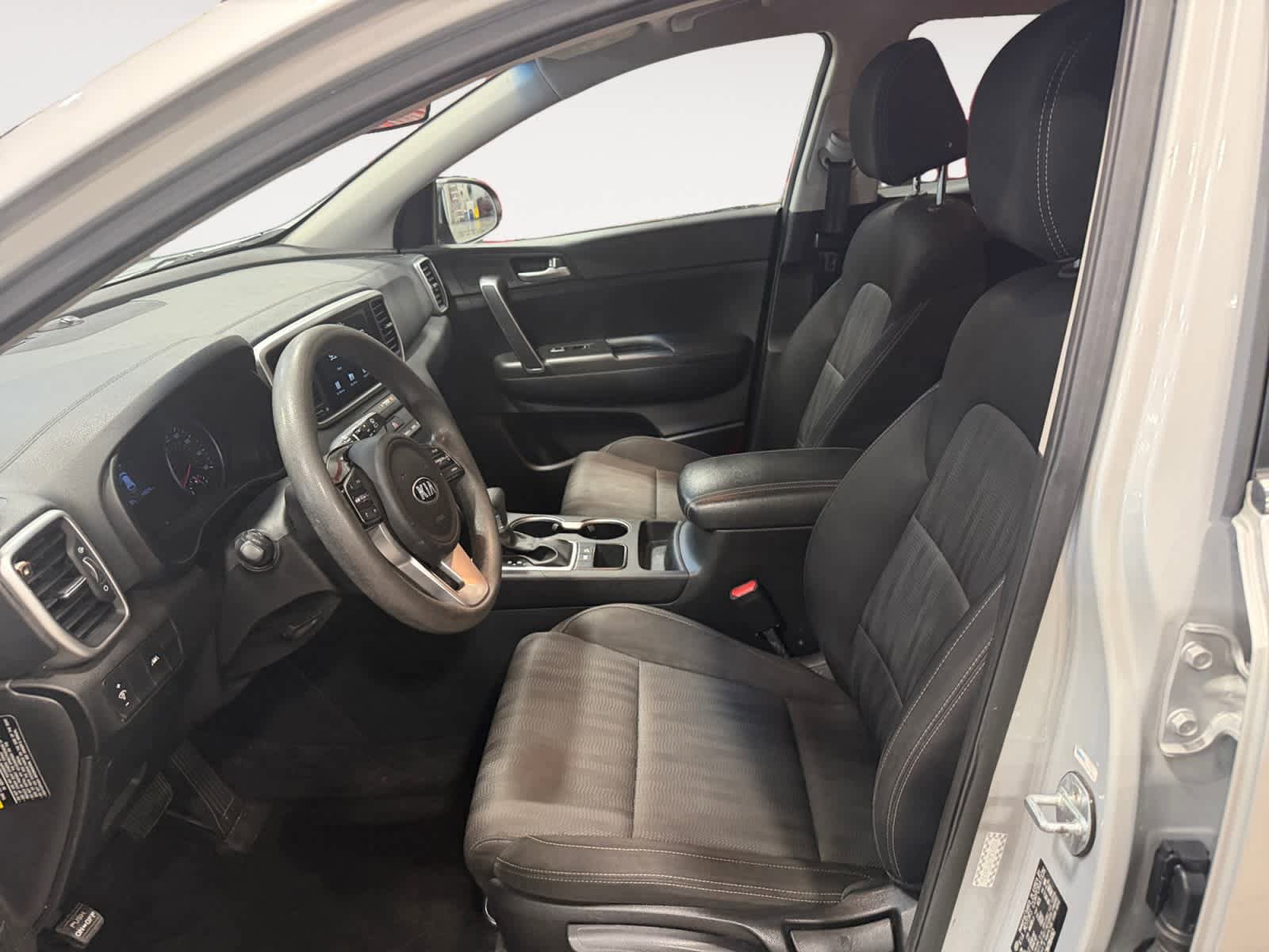 Used 2021 Kia Sportage LX FWD image 10