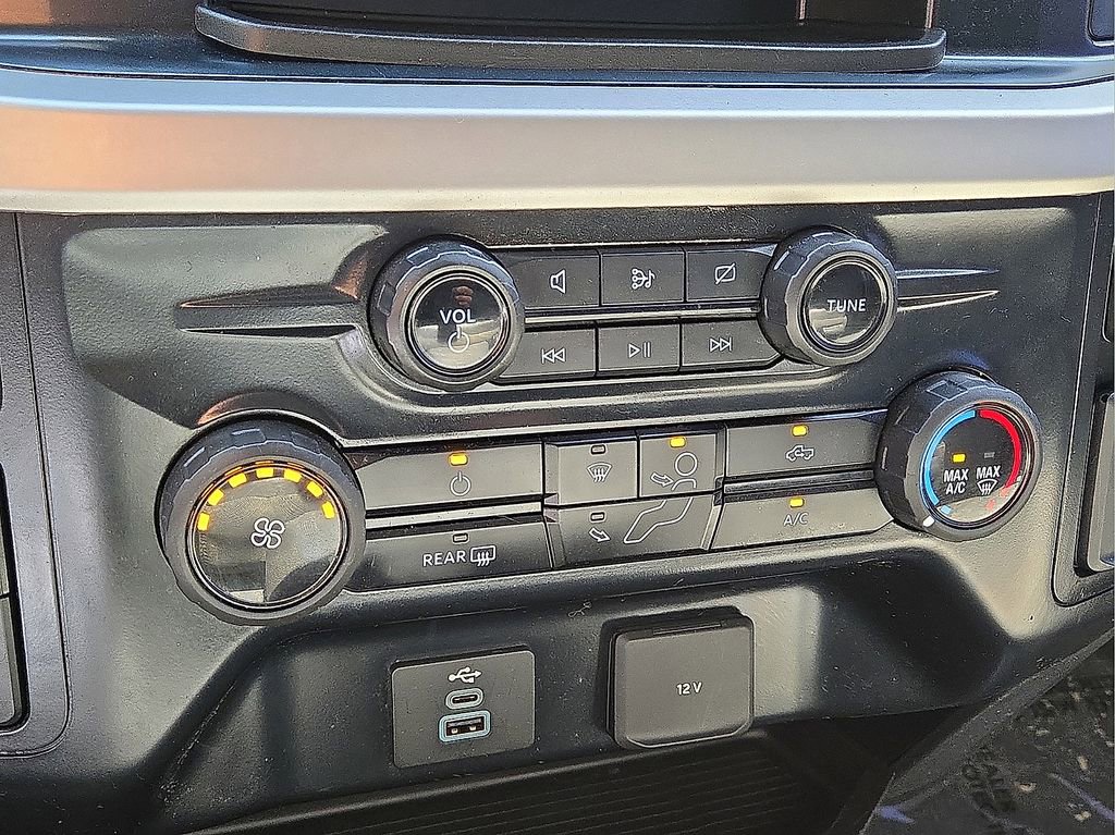 Used 2024 Ford F250 XL w/ STX Appearance Package image 27