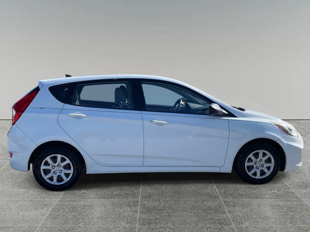 Used 2014 Hyundai Accent GS image 6