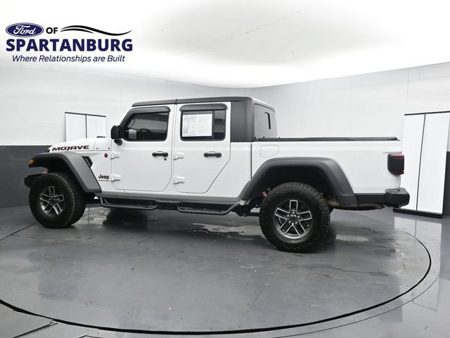 Used 2024 Jeep Gladiator Mojave w/ Technology Group AWD/4WD image 5