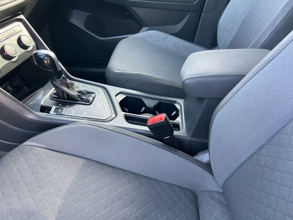 Used 2019 Volkswagen Tiguan S image 32