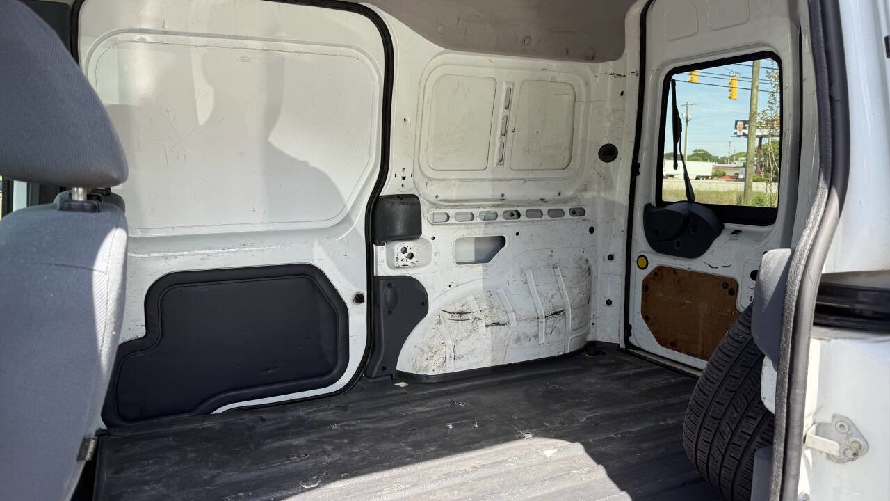 Used 2013 Ford Transit Connect XL FWD image 11