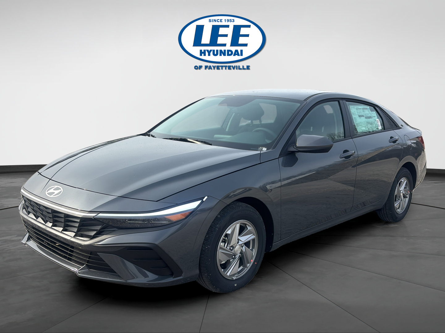 Certified 2026 Hyundai Elantra SE FWD image 8