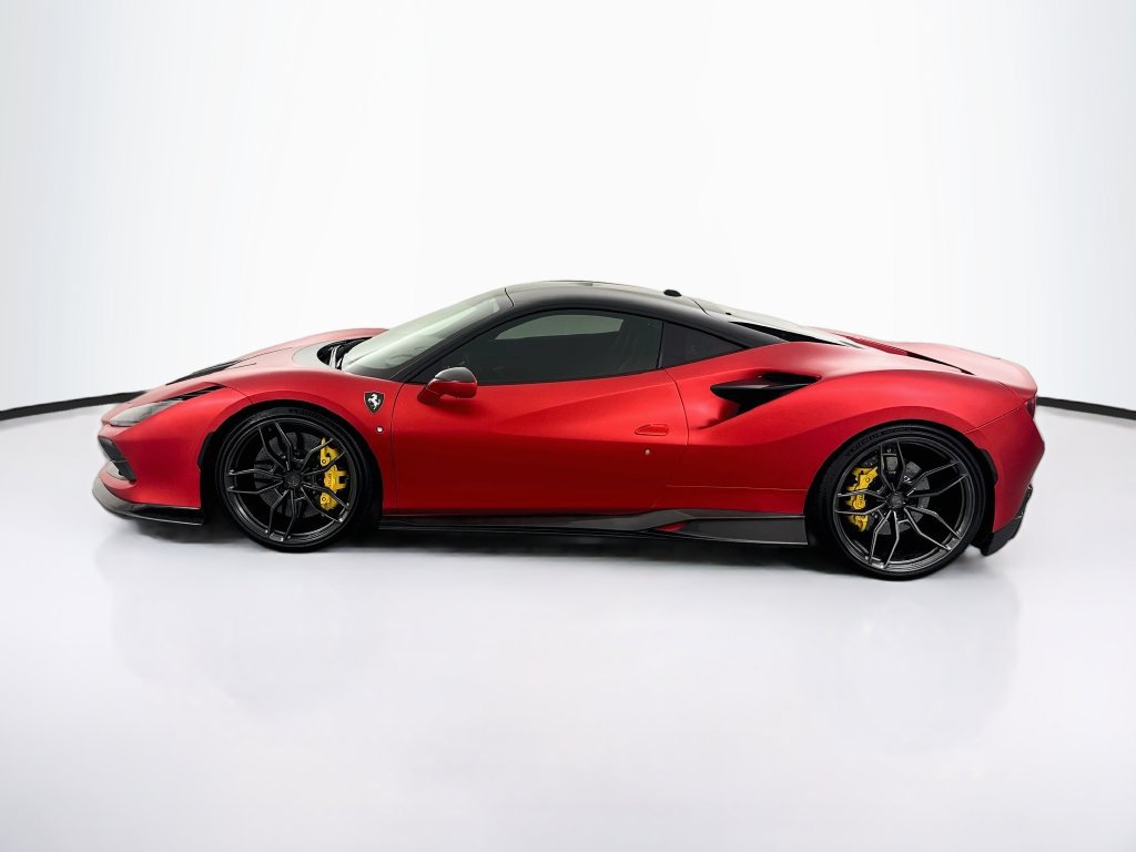 Used 2020 Ferrari F8 Tributo RWD image 8