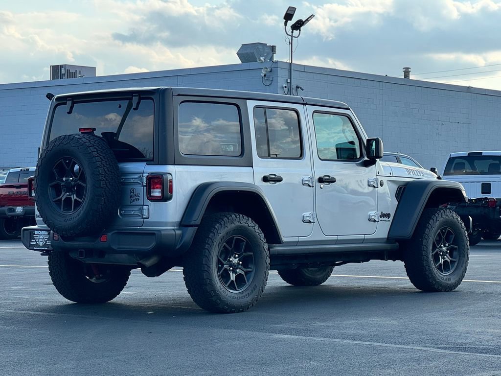 Used 2024 Jeep Wrangler Willys AWD/4WD image 7