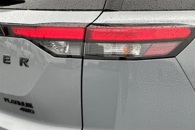 New 2025 Nissan Pathfinder Platinum image 33