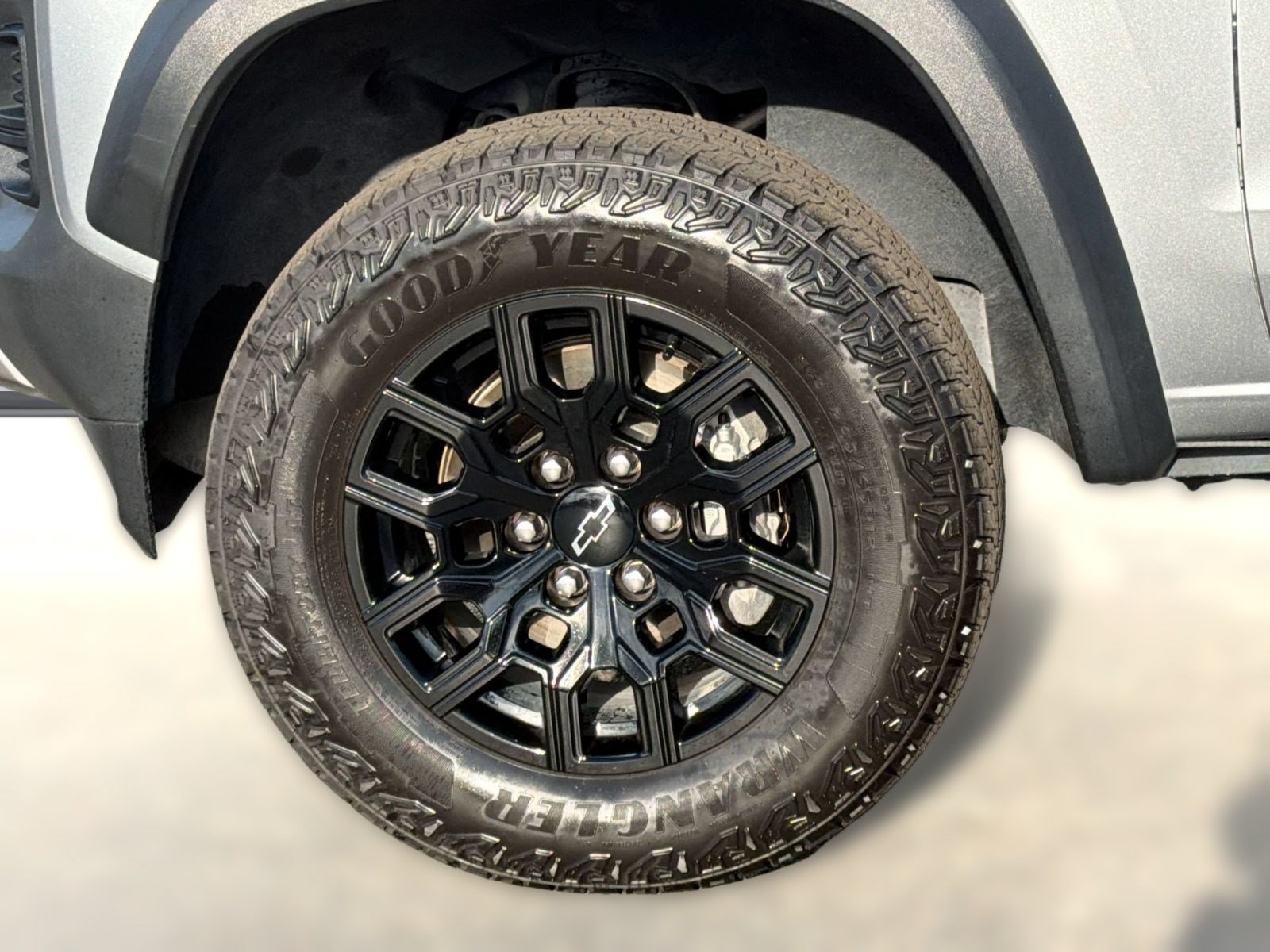Used 2024 Chevrolet Colorado Trail Boss w/ Advanced Trailering Package AWD/4WD image 13
