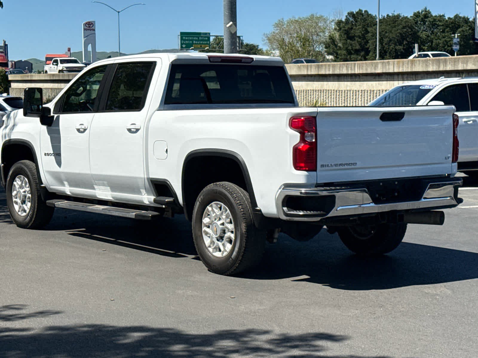 Used 2023 Chevrolet Silverado 2500 LT w/ Convenience Package image 13