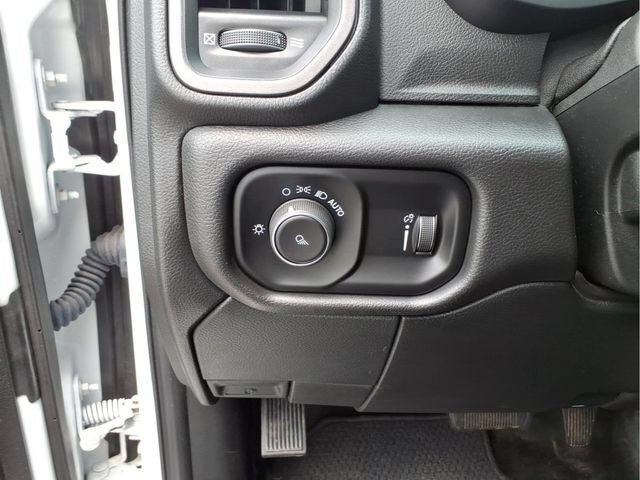 Used 2022 RAM 3500 Tradesman RWD image 20