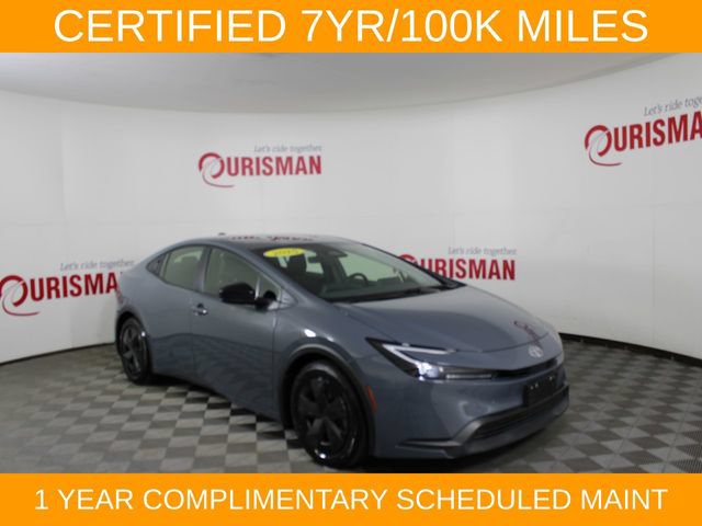 Used 2025 Toyota Prius LE FWD image 11