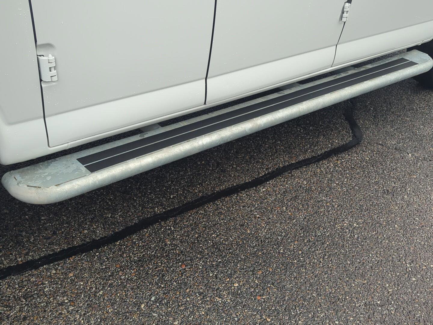 Used 2024 Chevrolet Express 2500 w/ Driver Convenience Package image 10