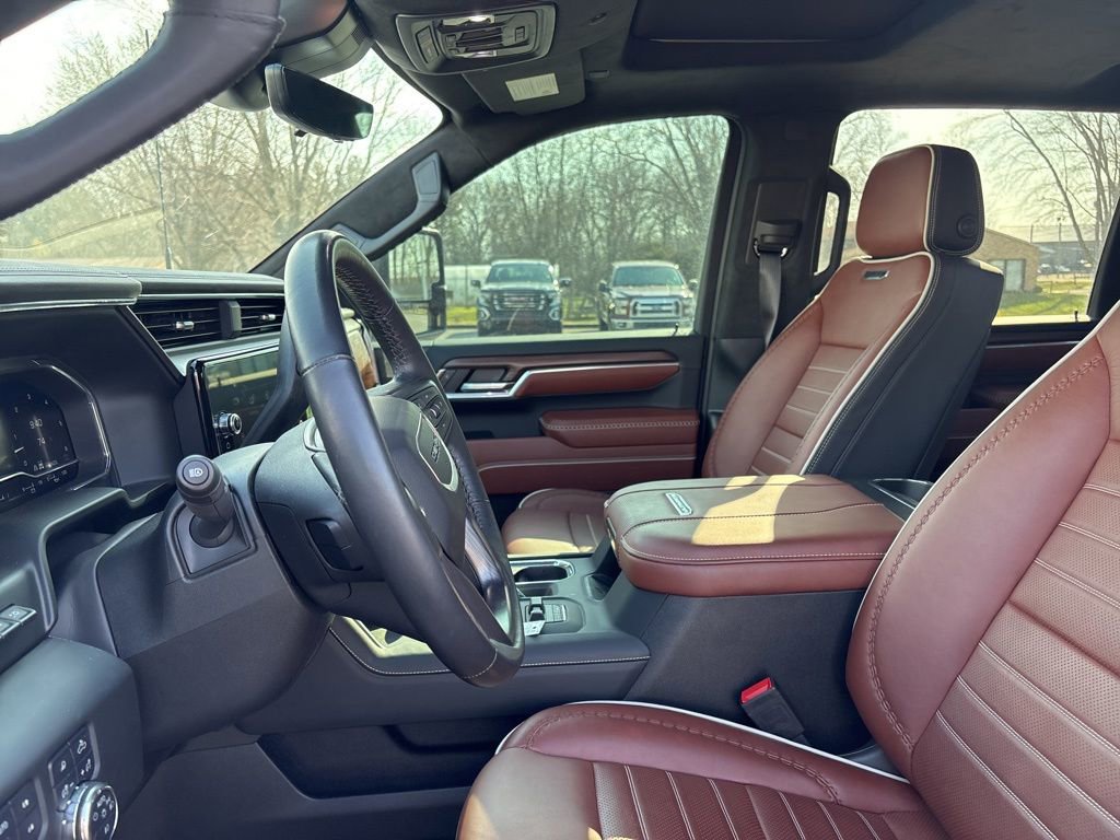 Used 2024 GMC Sierra 2500 Denali Ultimate image 25