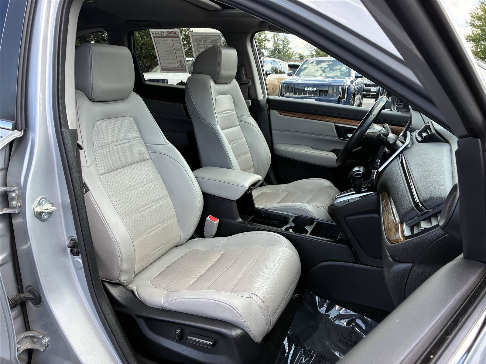 Used 2020 Honda CR-V EX-L image 16
