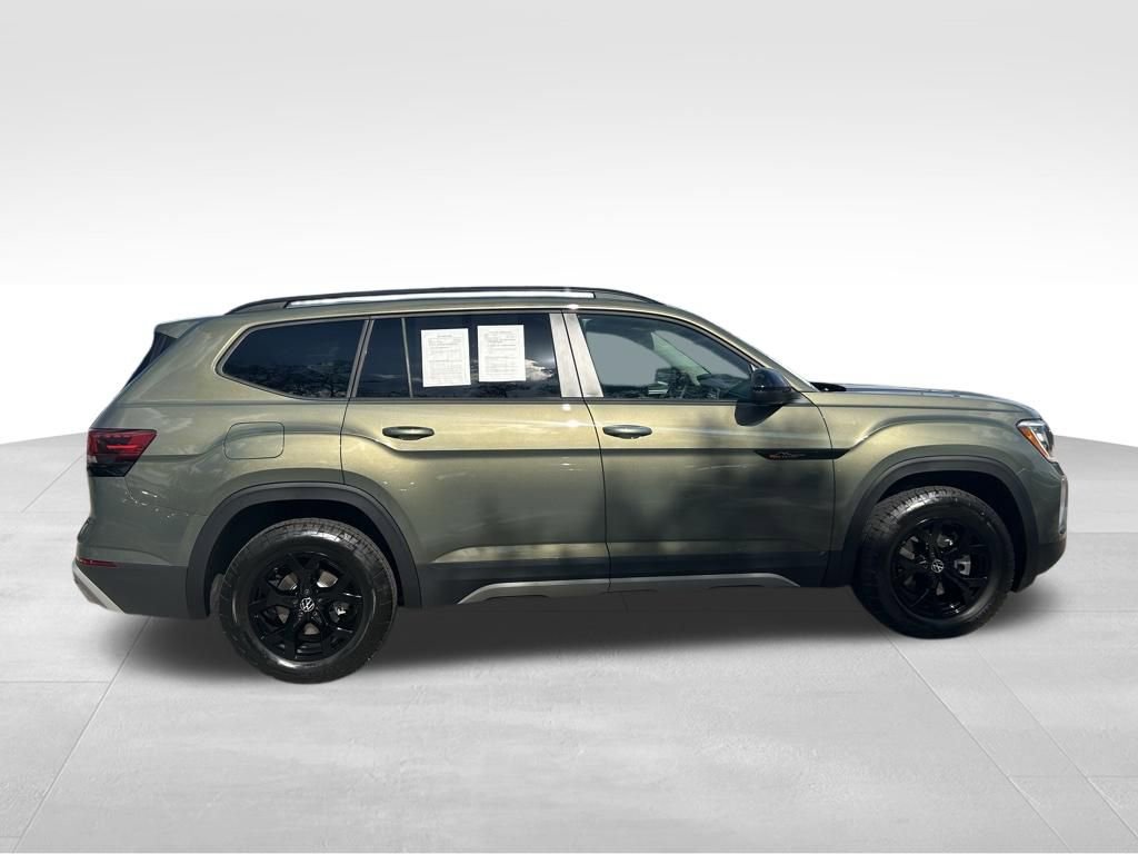 Used 2026 Volkswagen Atlas Peak Edition AWD/4WD image 6
