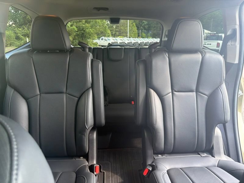 Used 2024 Subaru Ascent Touring AWD/4WD image 15