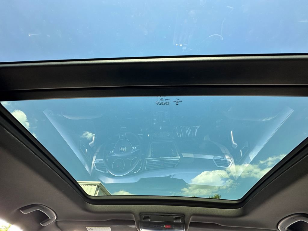 Used 2021 Volkswagen Tiguan SE R-Line FWD image 25