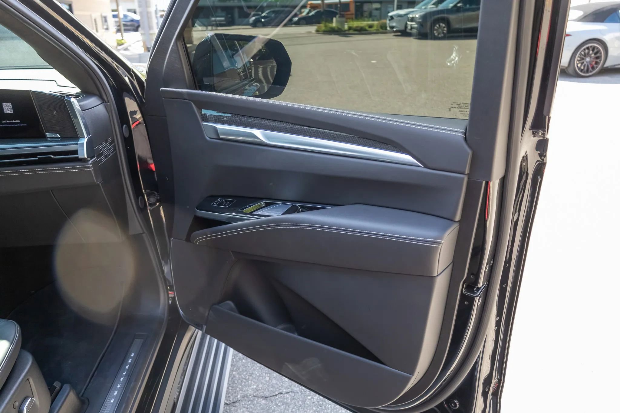 Used 2026 Cadillac Escalade V AWD/4WD image 63