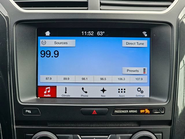 Used 2017 Ford Explorer XLT w/ Equipment Group 202A FWD image 38