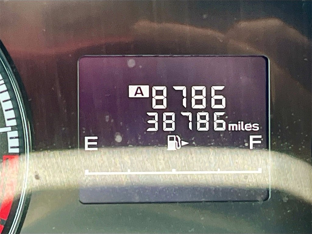 Used 2022 Subaru Crosstrek 2.0i Premium image 12