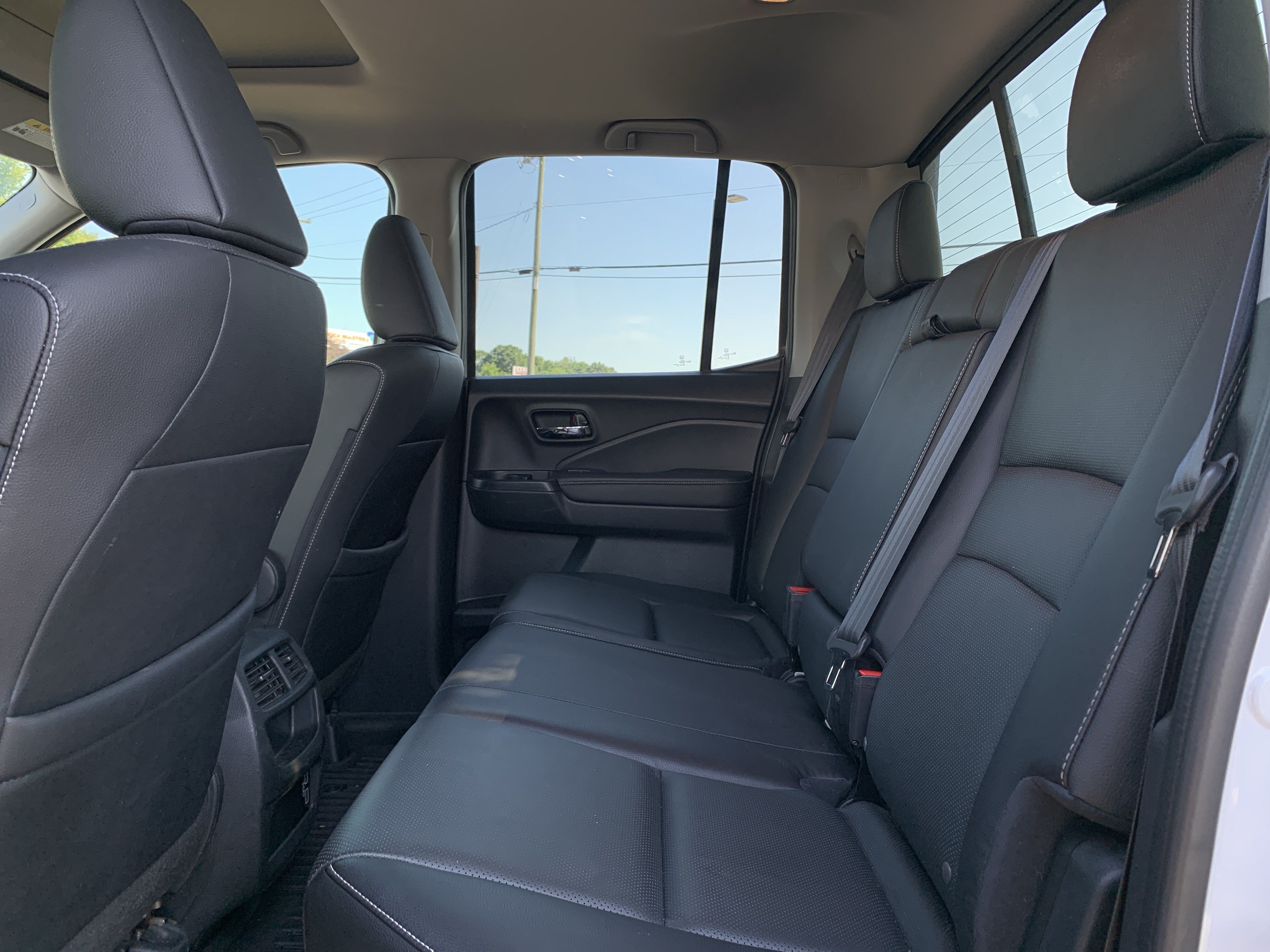 Used 2023 Honda Ridgeline RTL-E image 32