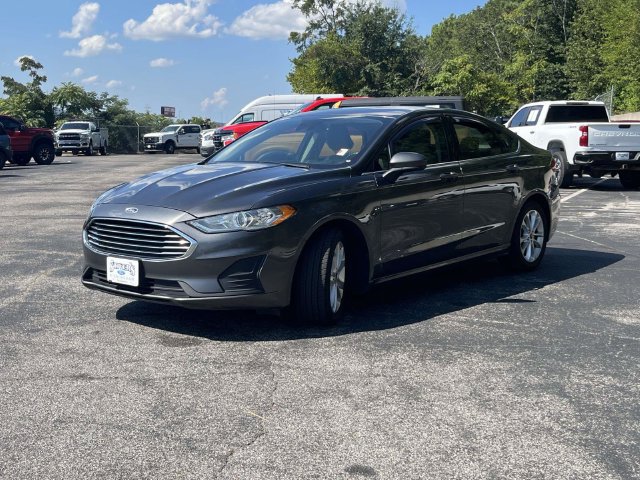 Used 2019 Ford Fusion SE FWD image 8