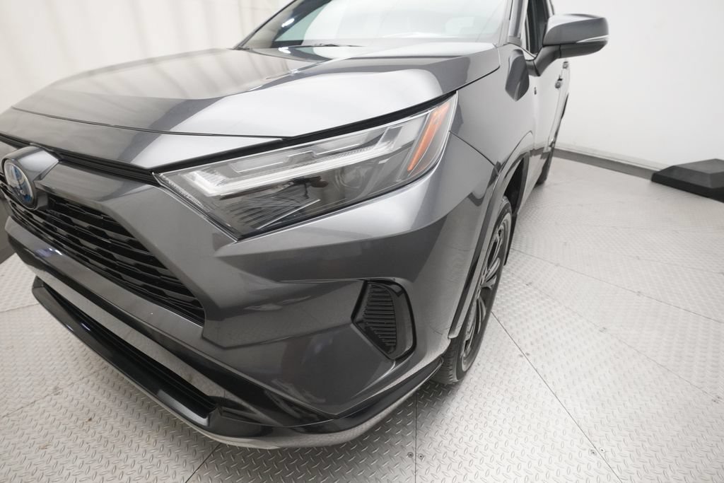 Used 2023 Toyota RAV4 SE w/ SE Grade Weather Package AWD/4WD image 22