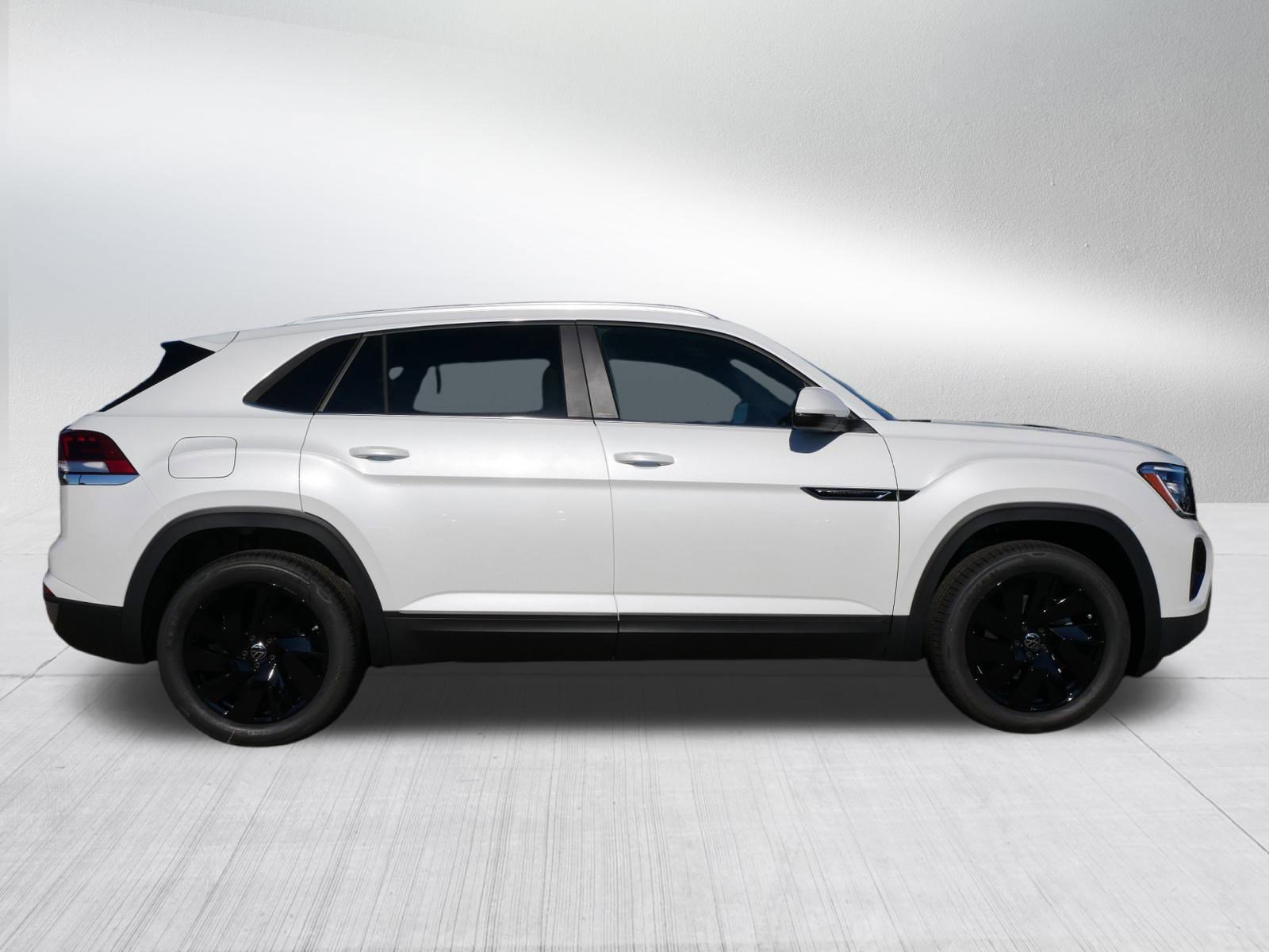 New 2026 Volkswagen Atlas Cross Sport SE AWD/4WD video 2