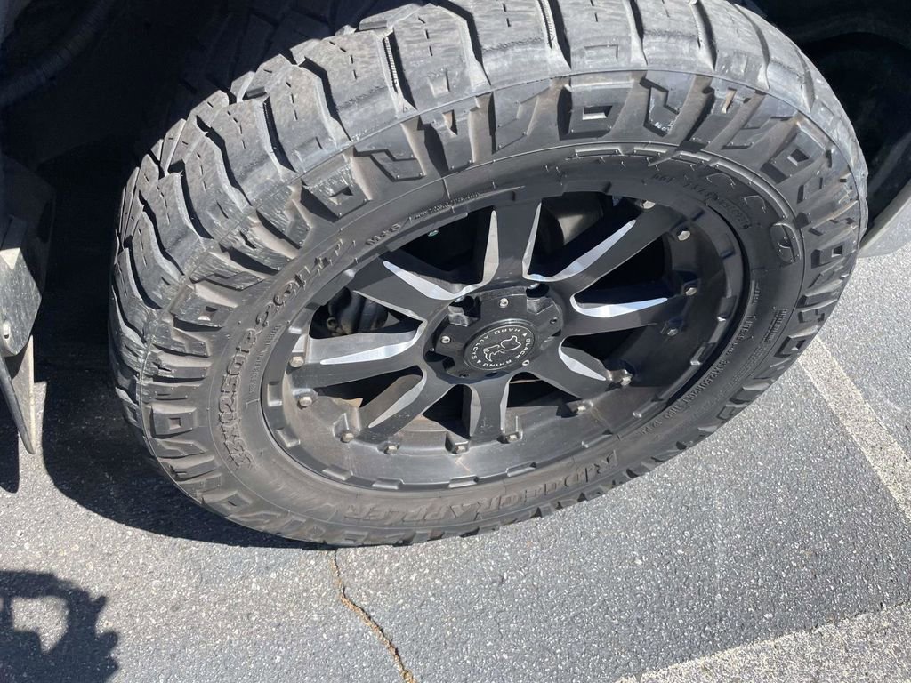 Used 2019 Toyota Tundra Limited w/ TRD Off Road Package AWD/4WD image 30