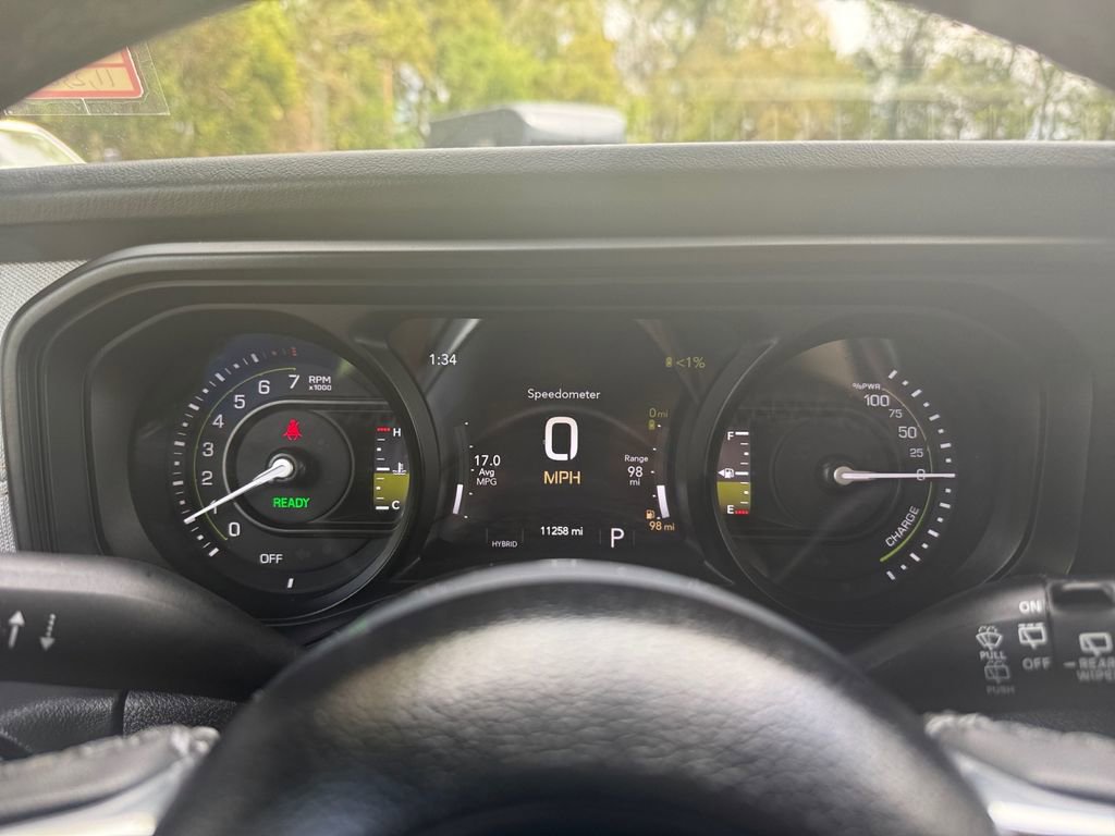 Certified 2025 Jeep Wrangler Unlimited Sahara w/ Safety Group image 20