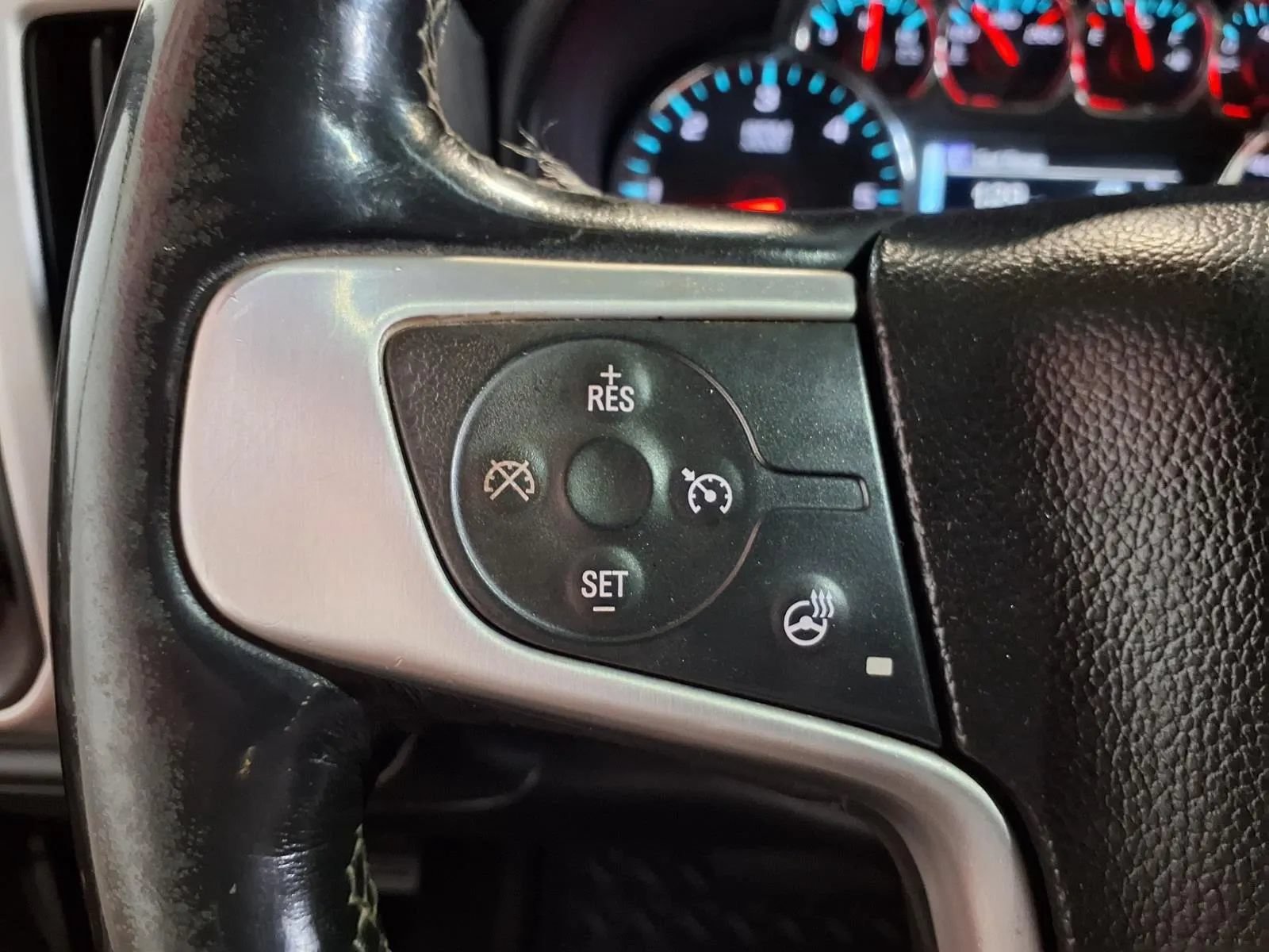 Used 2017 GMC Sierra 1500 SLT w/ SLT Premium Package AWD/4WD image 23