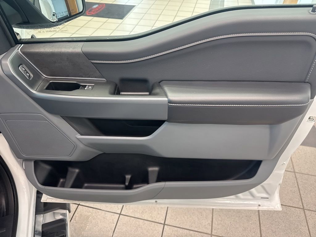 Used 2025 Ford F150 XLT w/ Equipment Group 301A Standard image 18