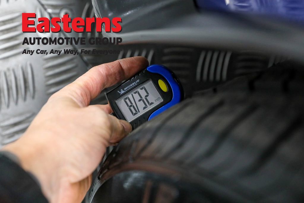 Used 2022 Dodge Challenger R/T Scat Pack w/ Scat Pack Stripe image 27