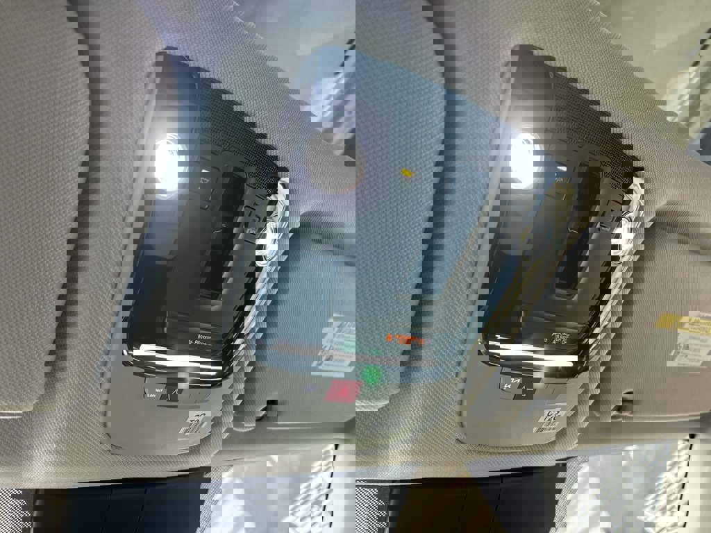 New 2026 Kia Sorento EX image 31