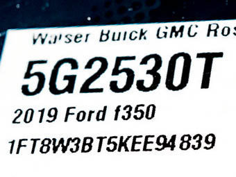 Used 2019 Ford F350 Platinum w/ Platinum Ultimate Package AWD/4WD image 31
