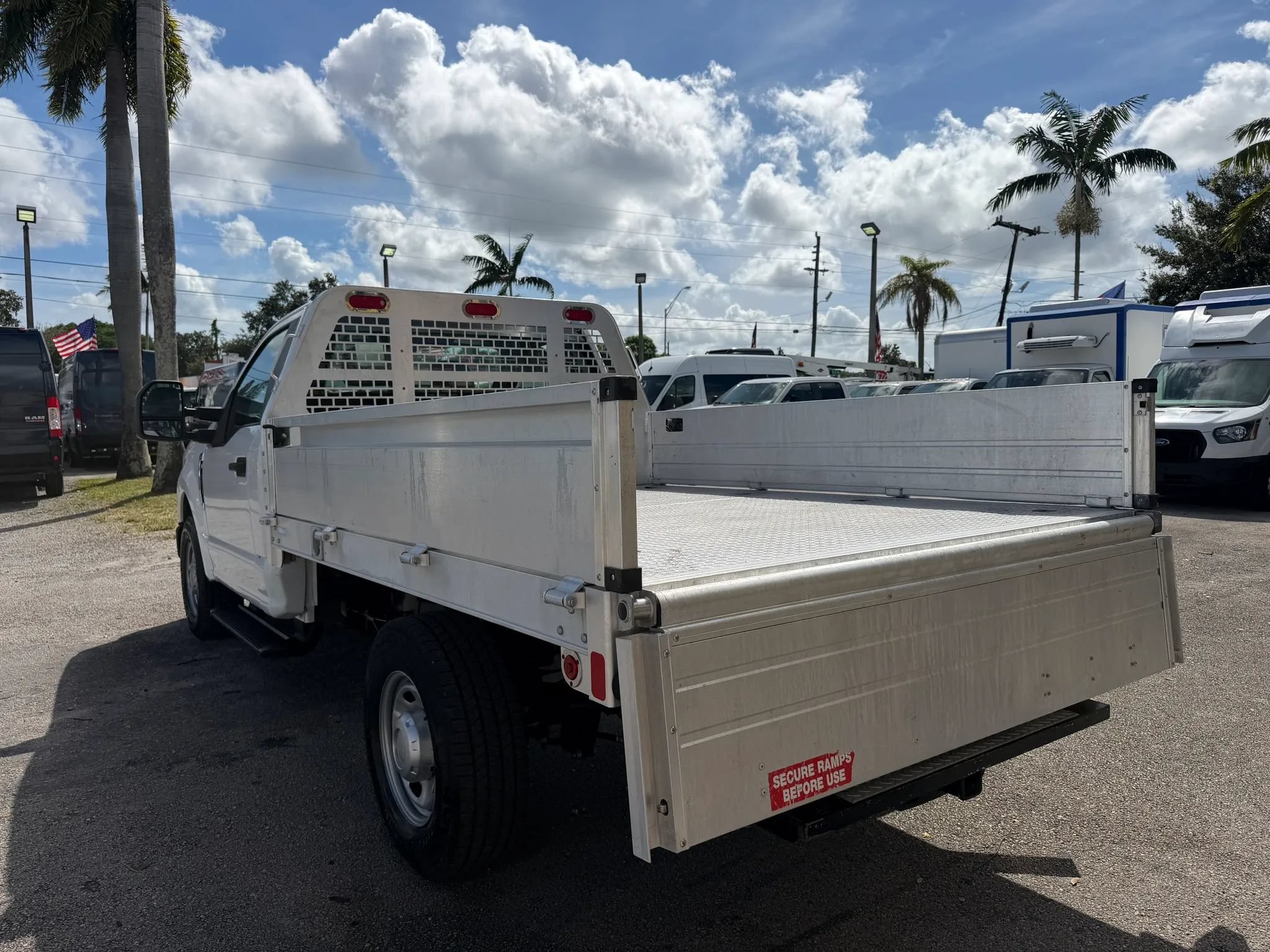Used 2020 Ford F250 XL RWD image 4