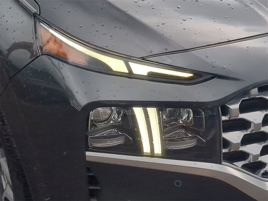 Used 2021 Hyundai Santa Fe Limited image 11