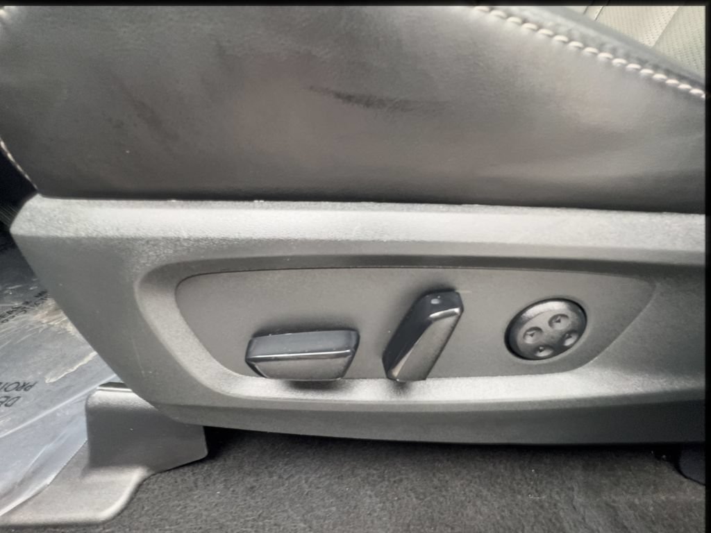 Used 2025 INFINITI QX60 Luxe FWD image 21