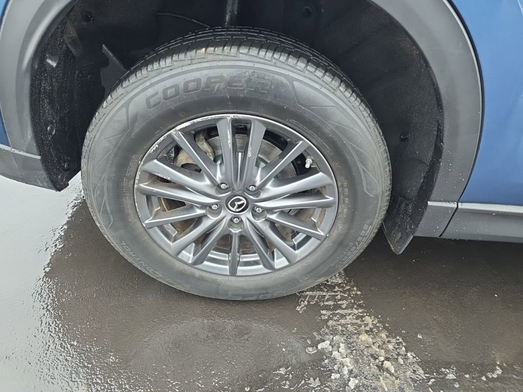 Used 2020 MAZDA CX-5 Touring image 11