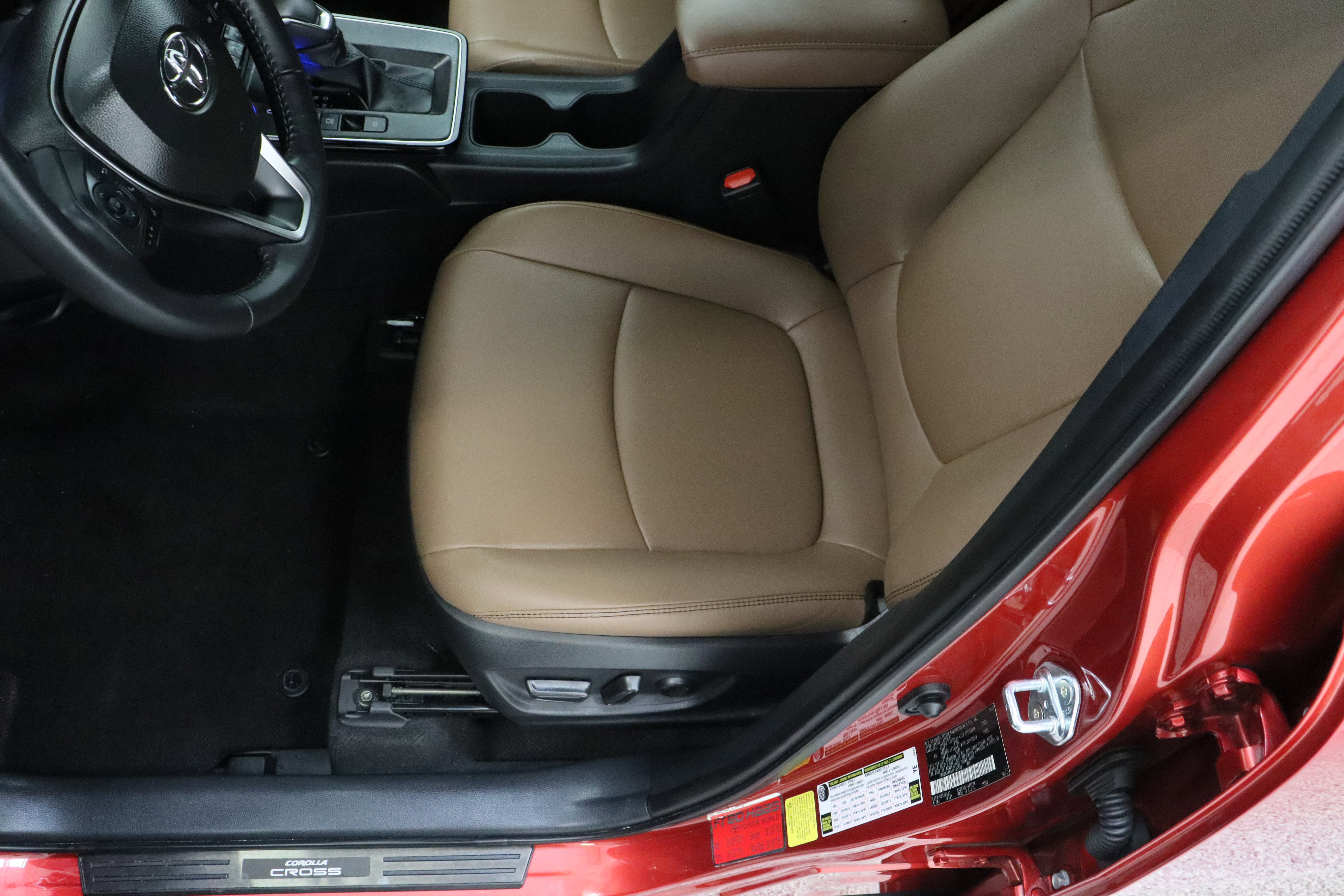 Certified 2026 Toyota Corolla Cross XLE w/ Convenience Package image 15