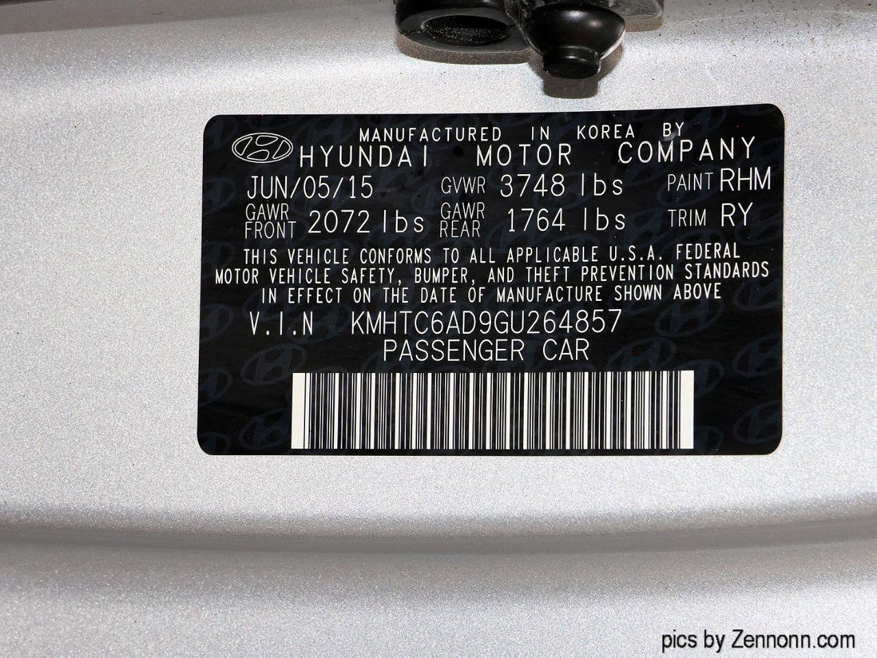 Used 2016 Hyundai Veloster FWD image 36