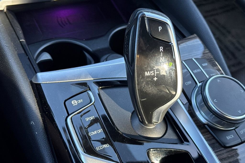 Used 2021 BMW 530i w/ Convenience Package image 23