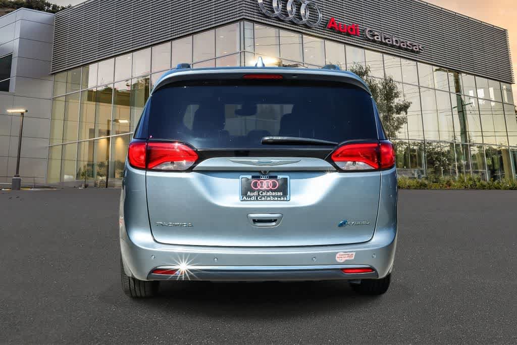 Used 2019 Chrysler Pacifica Limited w/ Advanced Safetytec Group FWD image 3